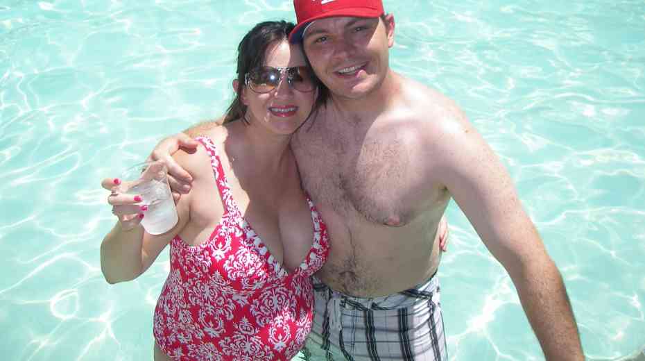Pregnant In Las Vegas Poolside