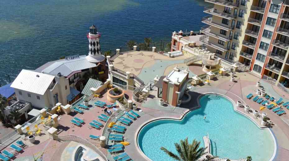 pool at Emerald Grande at Haborwalk Village in Destin Fl