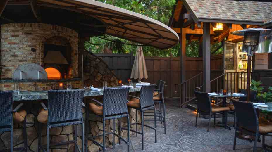 FERRO family restaurant in Idyllwild