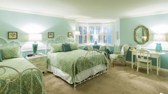 rooms-apple-farm-inn
