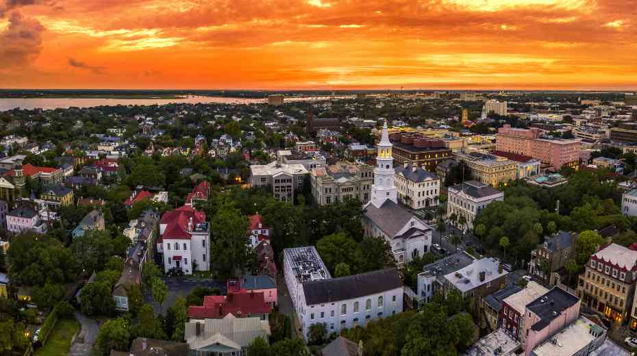 Best Halloween Towns Charleston SC