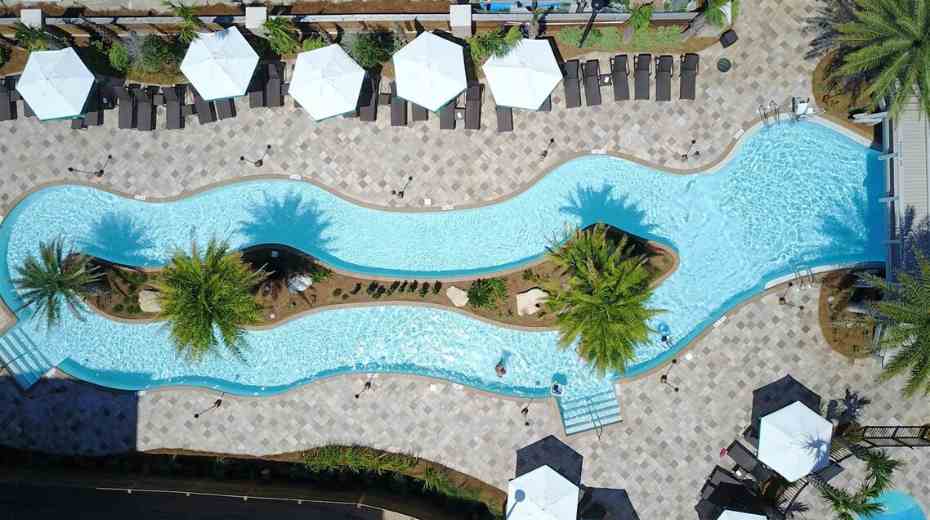 family friendly pool at the Henderson Resort in Destin Fl