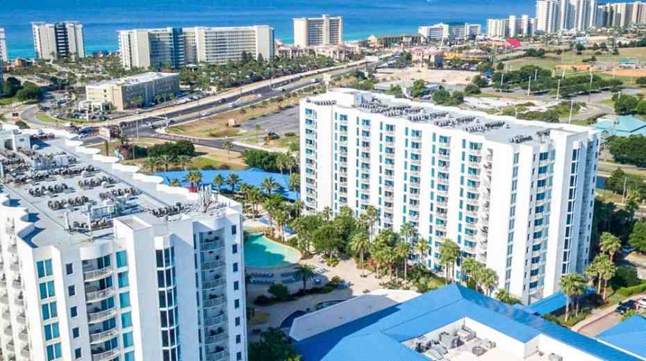 Family-Friendly Destin Palms Resort in Destin Fl