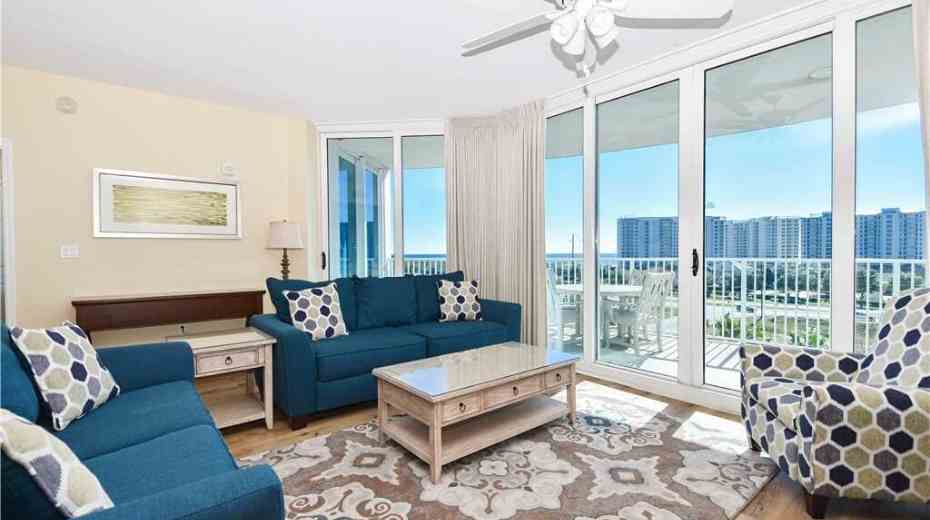 large family suites at Destin Palms Resort in Destin Fl