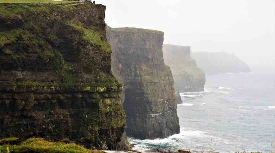 cliffs of moher small group Ireland tour
