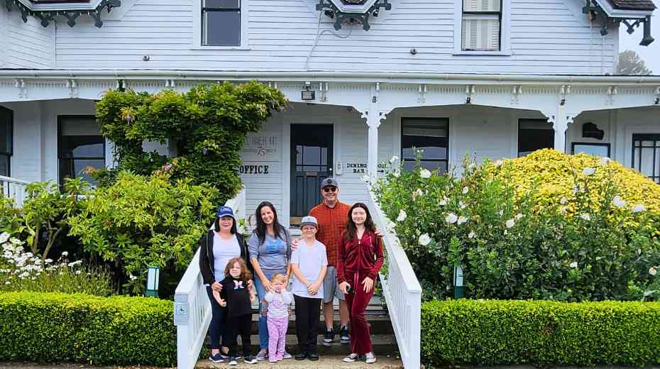family at little river inn mendocino