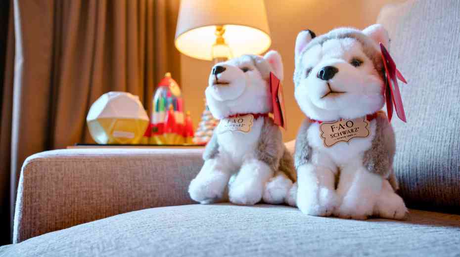 Omni Berkshire Place Christmas Hotel NYC
