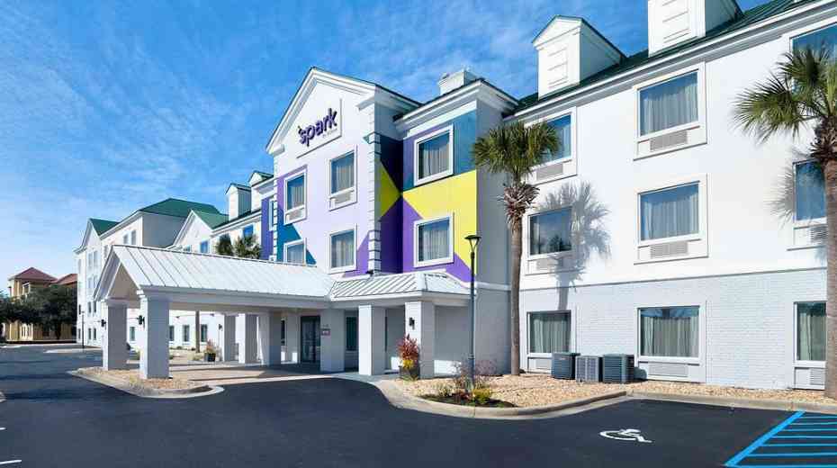 spark by hilton in destin florida