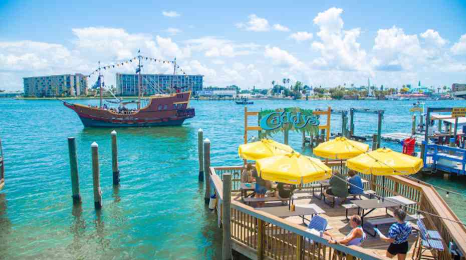 Kid-Friendly Caddy's John's Pass Restaurant in St Pete Beach Florida