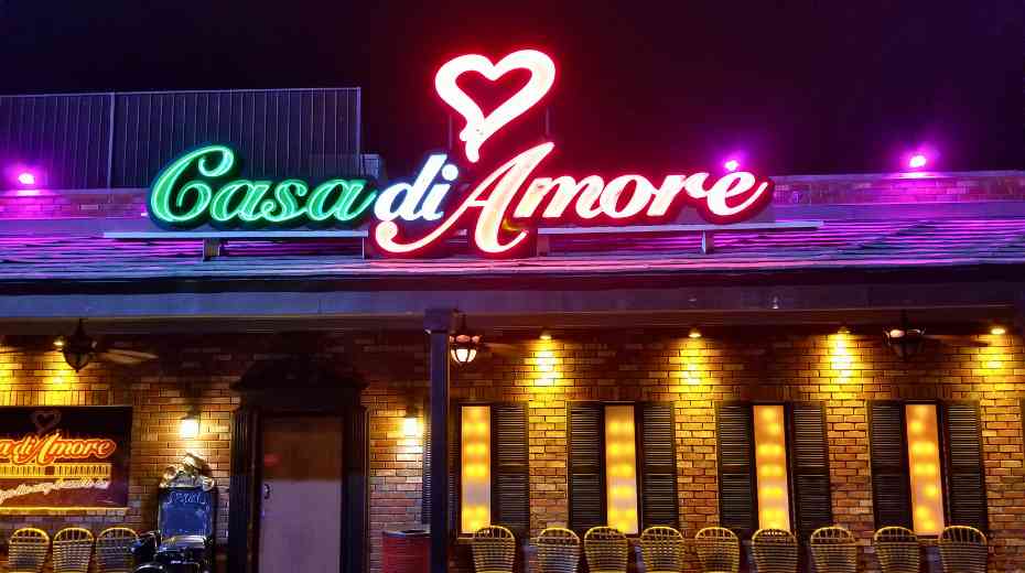 casa di amore family restaurant in las vegas