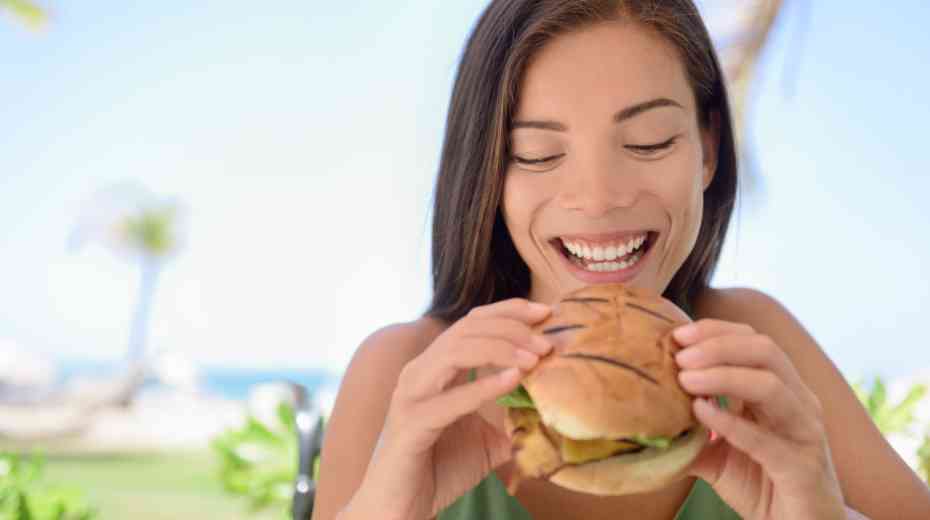 Family-Friendly Paradise Grille Restaurant in St Pete Beach