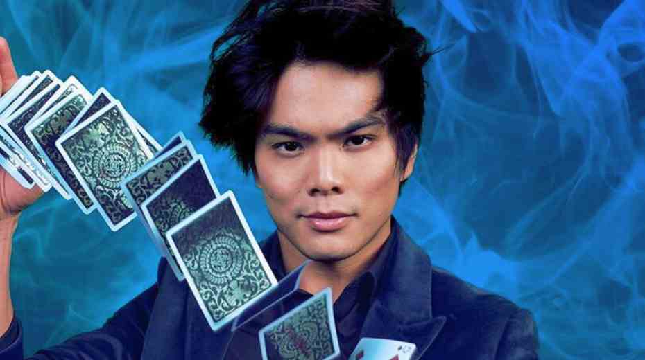 Teen magic show in Vegas Shin Lim