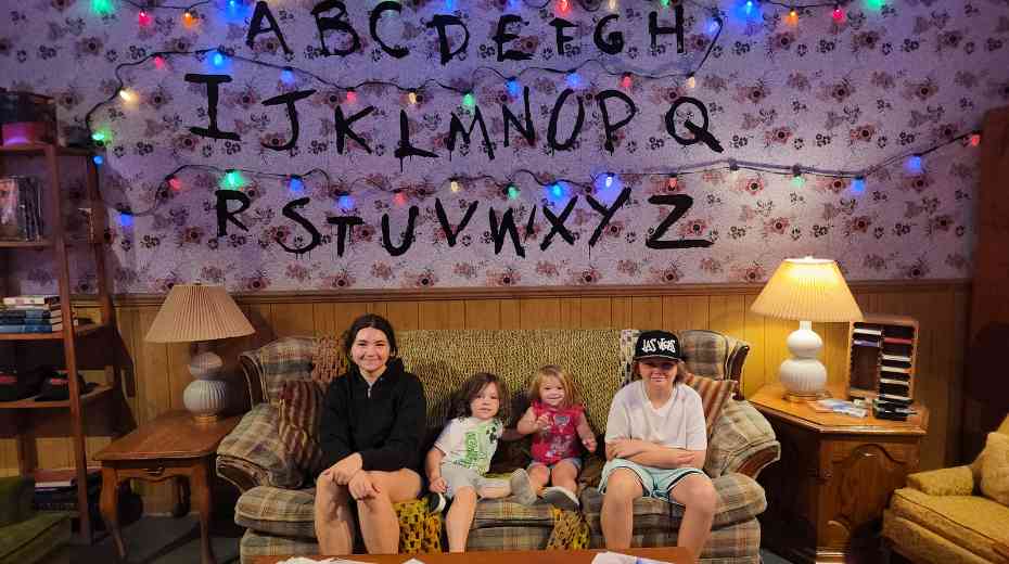 Free Stranger Things Store Family Attraction Las Vegas
