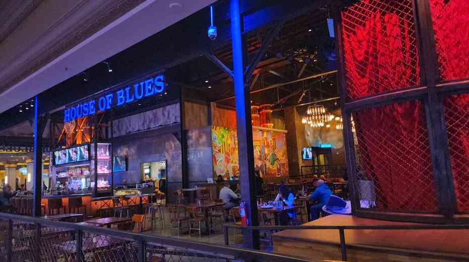 House of Blues family friendly live music Las Vegas